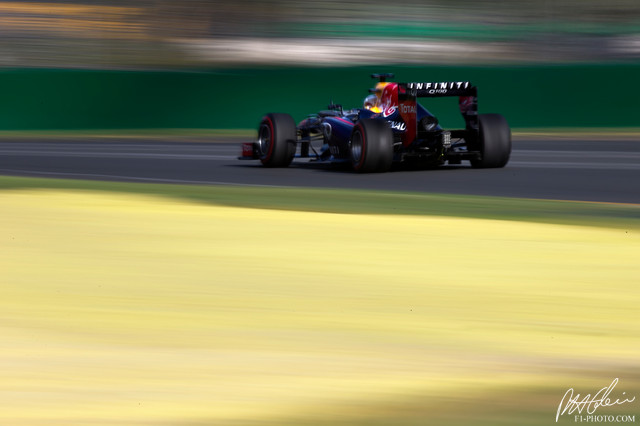 Vettel_2013_Australia_19_PHC.jpg