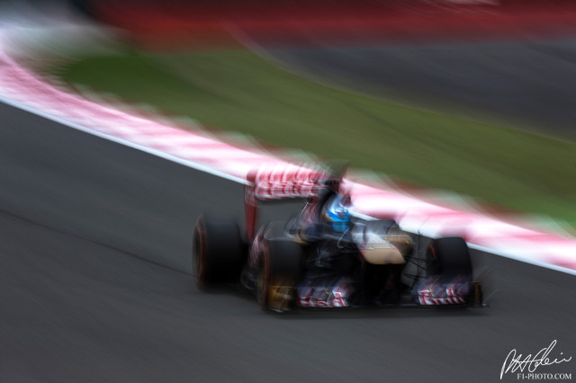 Vergne_2013_England_03_PHC.jpg