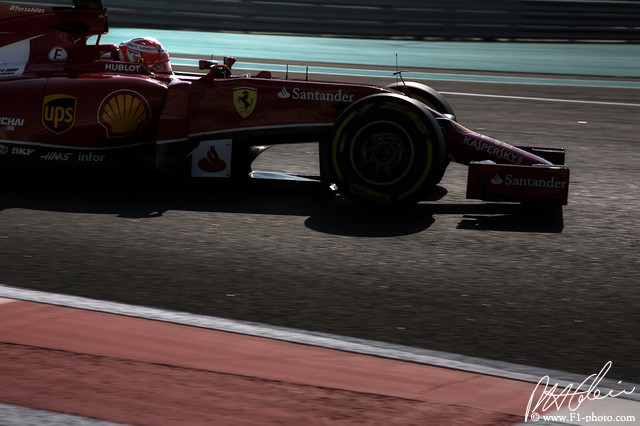 Raikkonen_2014_AbuDhabi_03_PHC.jpg