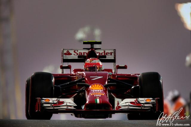 Raikkonen_2014_AbuDhabi_09_PHC.jpg