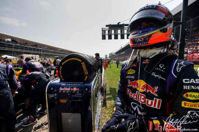 Ricciardo_2014_Italy_05_PHC.jpg