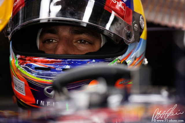 Ricciardo_2014_Malaysia_02_PHC.jpg