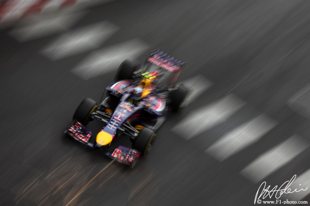 Ricciardo_2014_Monaco_01_PHC.jpg