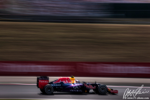 Kvyat_2015_Hungary_05_PHC.jpg