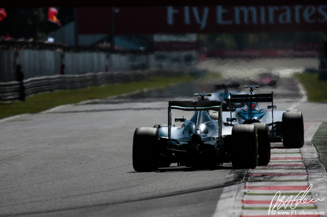 Rosberg-Bottas_2015_Italy_01_PHC.jpg