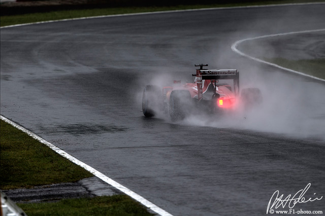 Vettel_2015_Japan_01_PHC.jpg