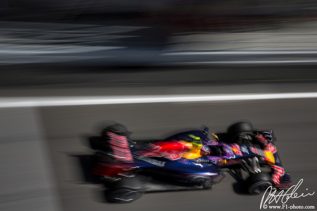 Kvyat_2015_Spain_07_PHC.jpg