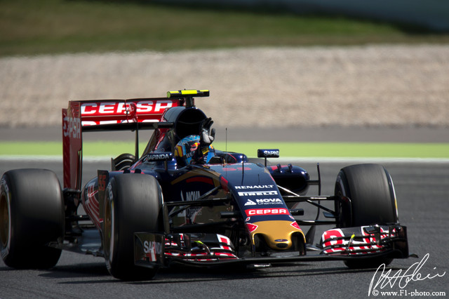 Sainz_2015_Spain_02_PHC.jpg