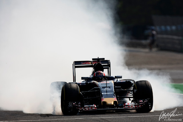 Kvyat_2016_Italy_01_PHC.jpg