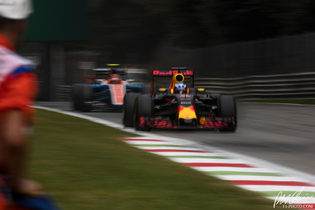 Ricciardo_2016_Italy_07_PHC.jpg