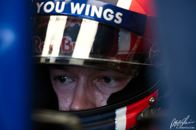 Kvyat_2016_Monaco_02_PHC.jpg