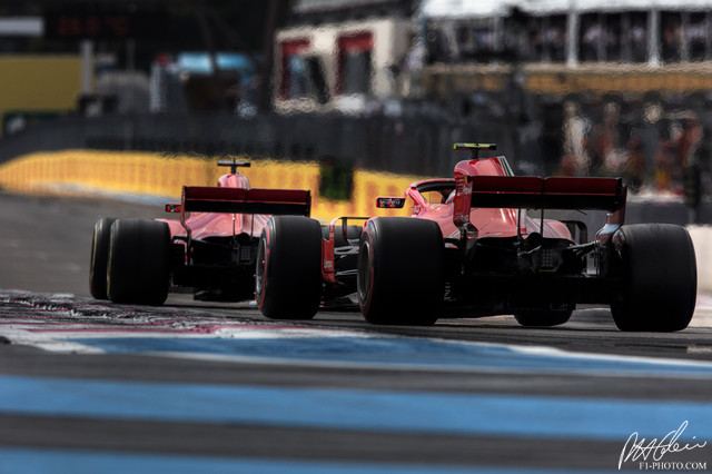 Raikkoneen-Vettel_2018_France_01_PHC.jpg